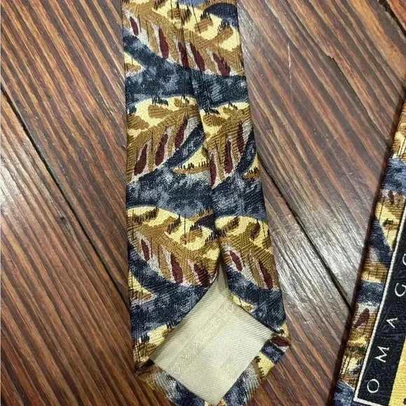 Imaggio 2 By Robert Talbott Finest Silk Handsewn In Italy Mens  Blue Neck Tie - Picture 6 of 6